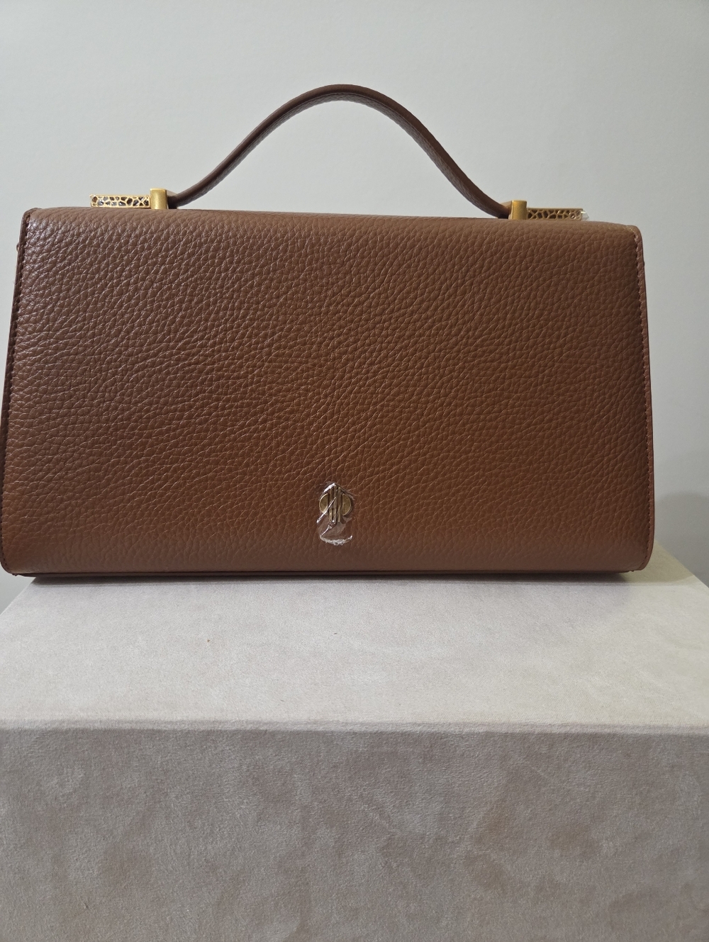 LARGE Rezi Brown Leather Top-Handle Khoi Bag with Gold Accent BRAND NEW WITH BOX - Picture 3 of 6